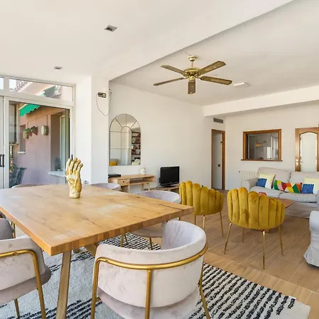 Apartment Chic 3br Retreat With Private Terrace Barcelona