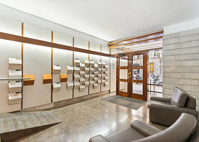 Sunny 3br2ba W Private Terrace Ac Barcelona