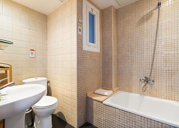 Apartament Sunny 3br2ba W Private Terrace Ac *