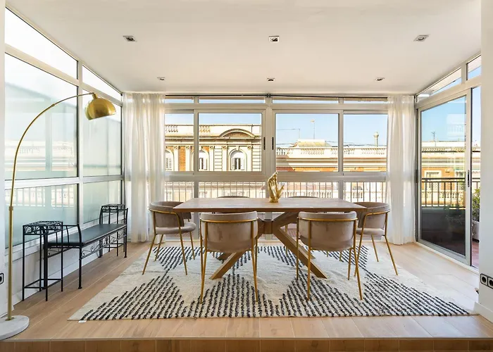 Sunny 3br2ba W Private Terrace Ac Barcelona